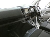 USED 2023 23 VAUXHALL VIVARO-E 3100 75kWh Prime Panel Van 6dr Electric Auto L1 H1 (7.4kW Charger) (136 ps) AIR CON SAT NAV ANDROID APPLE CARPLAY HEATED SEAT PARKING SENSORS 1 OWNER WARRANTY