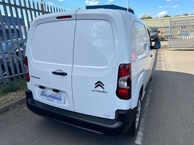 2021 Citroen Berlingo 1.5L Enterprise M 5dr - Photo 11