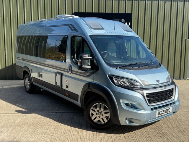 View our AUTO-SLEEPERS WARWICK XL