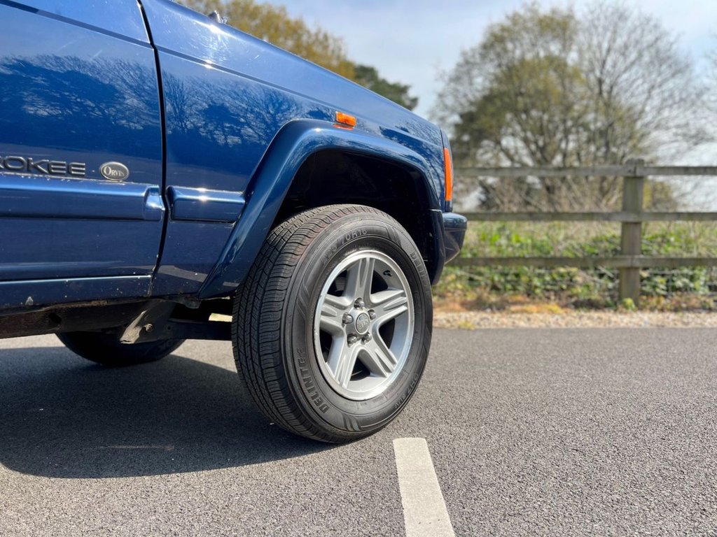 USED 2000 W JEEP CHEROKEE Orvis // 4.0L // 4x4 // Px swap 