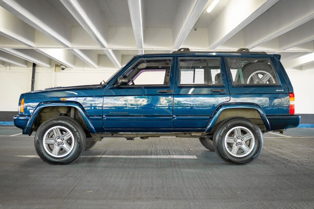 USED 2000 W JEEP CHEROKEE Orvis // 4.0L // 4x4 // Px swap 
