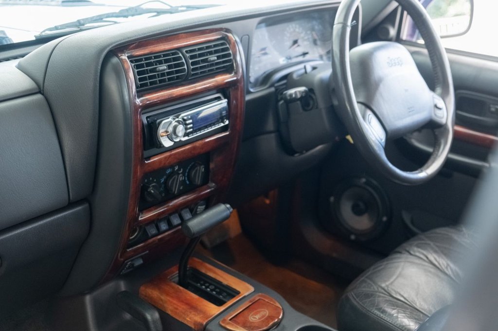 USED 2000 W JEEP CHEROKEE Orvis // 4.0L // 4x4 // Px swap 