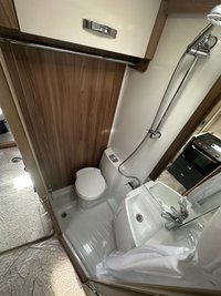 USED 2019 19 SWIFT ESCAPE 695 6 BERTH LUXURY MOTORHOME DROP DOWN BED + FIXED BUNKS