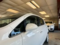 USED 2015 15 VAUXHALL CORSA 1.4i SE Hatchback 5dr Petrol Auto Euro 6 (90 ps) LOW RATE FINANCE AVAILABLE + FREE12 MONTH RAC MEMBERSHIP + RAC PLATINUM WARRANTY INCLUDED