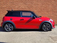 USED 2015 15 MINI HATCH 2.0 Cooper S Hatchback 3dr Petrol Manual Euro 6 (s/s) (192 ps) HUGE SPEC - CARBON FIBRE