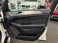 USED 2016 66 MERCEDES-BENZ GLE 3.0 GLE350d V6 AMG Line (Premium) SUV 5dr Diesel G-Tronic 4MATIC Euro 6 (s/s) (258 ps) UK DELIVERY FLAT FEE &pound;175 (SUBJECT TO DEAL) *OVER 100 IMAGES ON OUR WEBSITE*BESPOKE FINANCE ARRANGED*PART EXCHANGE WELCOME*ALL VEHICLES HPI CLEAR