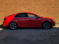 USED 2016 65 VAUXHALL INSIGNIA 1.6 CDTi SRi VX Line Hatchback 5dr Diesel Manual Euro 6 (s/s) (136 ps) &pound;20 TAX - LOW MILES -