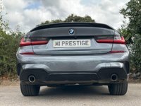 USED 2021 71 BMW 3 SERIES 2.0 320i M Sport Saloon 4dr Petrol Auto Euro 6 (s/s) (184 ps) GLOSS BLACK ALLOYS - PARKING CAM