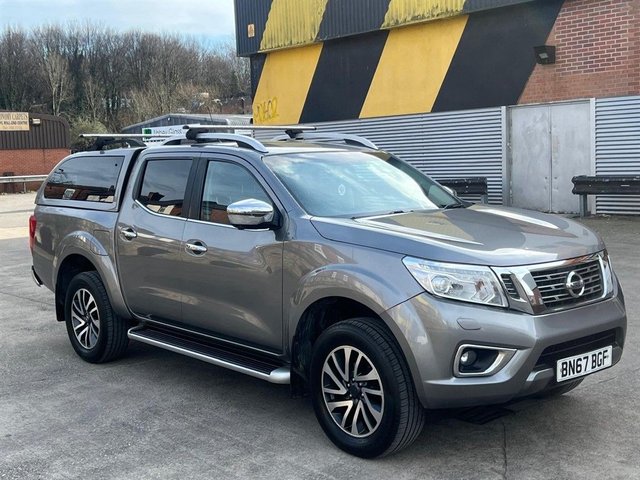 2017 67 Nissan Navara 2.3 dCi Tekna Pickup Double Cab 4dr Diesel Auto 4WD Euro 6 (190 ps)