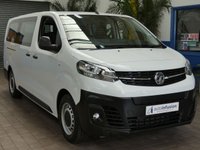 USED 2023 23 VAUXHALL Vivaro-e Life 50kWh Combi MPV 5dr Electric Auto LWB (9 Seat, 11kW Charger) (136 ps) LWB 9 SEATS AIR CON SAT NAV HEATED DRIVERS SEAT POWER FOLDING DOOR MIRRORS REAR VIEW CAMERA CRUISE CONTROL PARKING SENSORS 1 OWNER WARRANTY