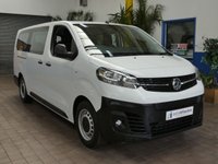USED 2023 23 VAUXHALL Vivaro-e Life 50kWh Combi MPV 5dr Electric Auto LWB (9 Seat, 11kW Charger) (136 ps) LWB 9 SEATS AIR CON SAT NAV HEATED DRIVERS SEAT POWER FOLDING DOOR MIRRORS REAR VIEW CAMERA CRUISE CONTROL PARKING SENSORS 1 OWNER WARRANTY