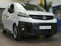 USED 2023 23 VAUXHALL Vivaro-e Life 50kWh Combi MPV 5dr Electric Auto LWB (9 Seat, 11kW Charger) (136 ps) LWB 9 SEATS AIR CON SAT NAV HEATED DRIVERS SEAT POWER FOLDING DOOR MIRRORS REAR VIEW CAMERA CRUISE CONTROL PARKING SENSORS 1 OWNER WARRANTY