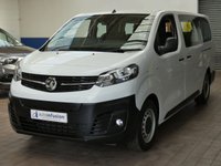 USED 2023 23 VAUXHALL Vivaro-e Life 50kWh Combi MPV 5dr Electric Auto LWB (9 Seat, 11kW Charger) (136 ps) LWB 9 SEATS AIR CON SAT NAV HEATED DRIVERS SEAT POWER FOLDING DOOR MIRRORS REAR VIEW CAMERA CRUISE CONTROL PARKING SENSORS 1 OWNER WARRANTY