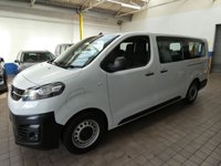 USED 2023 23 VAUXHALL Vivaro-e Life 50kWh Combi MPV 5dr Electric Auto LWB (9 Seat, 11kW Charger) (136 ps) LWB 9 SEATS AIR CON SAT NAV HEATED DRIVERS SEAT POWER FOLDING DOOR MIRRORS REAR VIEW CAMERA CRUISE CONTROL PARKING SENSORS 1 OWNER WARRANTY