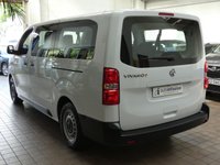 USED 2023 23 VAUXHALL Vivaro-e Life 50kWh Combi MPV 5dr Electric Auto LWB (9 Seat, 11kW Charger) (136 ps) LWB 9 SEATS AIR CON SAT NAV HEATED DRIVERS SEAT POWER FOLDING DOOR MIRRORS REAR VIEW CAMERA CRUISE CONTROL PARKING SENSORS 1 OWNER WARRANTY