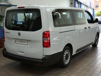 USED 2023 23 VAUXHALL Vivaro-e Life 50kWh Combi MPV 5dr Electric Auto LWB (9 Seat, 11kW Charger) (136 ps) LWB 9 SEATS AIR CON SAT NAV HEATED DRIVERS SEAT POWER FOLDING DOOR MIRRORS REAR VIEW CAMERA CRUISE CONTROL PARKING SENSORS 1 OWNER WARRANTY