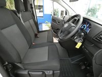 USED 2023 23 VAUXHALL Vivaro-e Life 50kWh Combi MPV 5dr Electric Auto LWB (9 Seat, 11kW Charger) (136 ps) LWB 9 SEATS AIR CON SAT NAV HEATED DRIVERS SEAT POWER FOLDING DOOR MIRRORS REAR VIEW CAMERA CRUISE CONTROL PARKING SENSORS 1 OWNER WARRANTY
