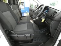 USED 2023 23 VAUXHALL Vivaro-e Life 50kWh Combi MPV 5dr Electric Auto LWB (9 Seat, 11kW Charger) (136 ps) LWB 9 SEATS AIR CON SAT NAV HEATED DRIVERS SEAT POWER FOLDING DOOR MIRRORS REAR VIEW CAMERA CRUISE CONTROL PARKING SENSORS 1 OWNER WARRANTY