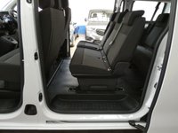 USED 2023 23 VAUXHALL Vivaro-e Life 50kWh Combi MPV 5dr Electric Auto LWB (9 Seat, 11kW Charger) (136 ps) LWB 9 SEATS AIR CON SAT NAV HEATED DRIVERS SEAT POWER FOLDING DOOR MIRRORS REAR VIEW CAMERA CRUISE CONTROL PARKING SENSORS 1 OWNER WARRANTY