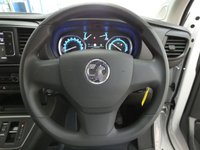 USED 2023 23 VAUXHALL Vivaro-e Life 50kWh Combi MPV 5dr Electric Auto LWB (9 Seat, 11kW Charger) (136 ps) LWB 9 SEATS AIR CON SAT NAV HEATED DRIVERS SEAT POWER FOLDING DOOR MIRRORS REAR VIEW CAMERA CRUISE CONTROL PARKING SENSORS 1 OWNER WARRANTY