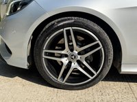 USED 2015 65 MERCEDES-BENZ E-CLASS 2.1 E220 BlueTEC AMG Night Edition Estate 5dr Diesel G-Tronic+ Euro 6 (s/s) (177 ps) 