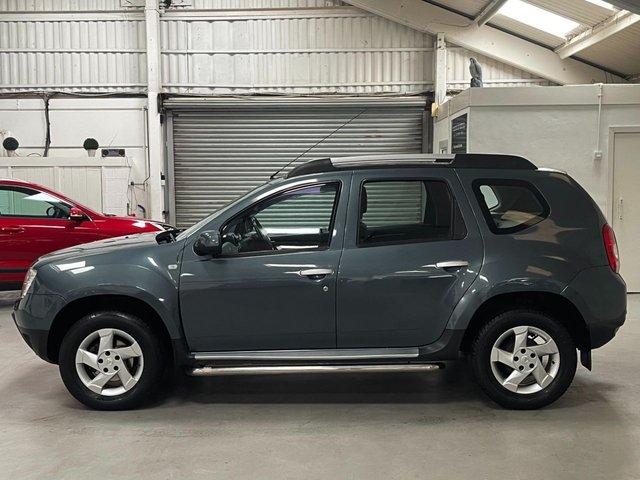 View our DACIA DUSTER