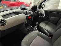USED 2013 13 DACIA DUSTER 1.5 dCi Laureate SUV 5dr Diesel Manual 4WD Euro 5 (110 ps) 
