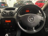 USED 2013 13 DACIA DUSTER 1.5 dCi Laureate SUV 5dr Diesel Manual 4WD Euro 5 (110 ps) 