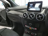 USED 2016 16 MERCEDES-BENZ B-CLASS 1.5 B180d AMG Line (Premium) MPV 5dr Diesel 7G-DCT Euro 6 (s/s) (109 ps) &pound;20 ROAD TAX SAT NAV PART LEATHER HEATED SEATS REAR VIEW CAMERA CRUISE CONTROL PARKING SENSORS 2 OWNERS SERVICE HISTORY