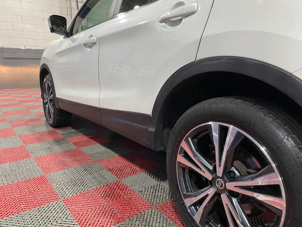 USED 2018 18 NISSAN QASHQAI 1.2 DIG-T N-Connecta SUV 5dr Petrol XTRON Euro 6 (s/s) (115 ps) PAN ROOF+360 CAMERA+NAV+P/LEATHER