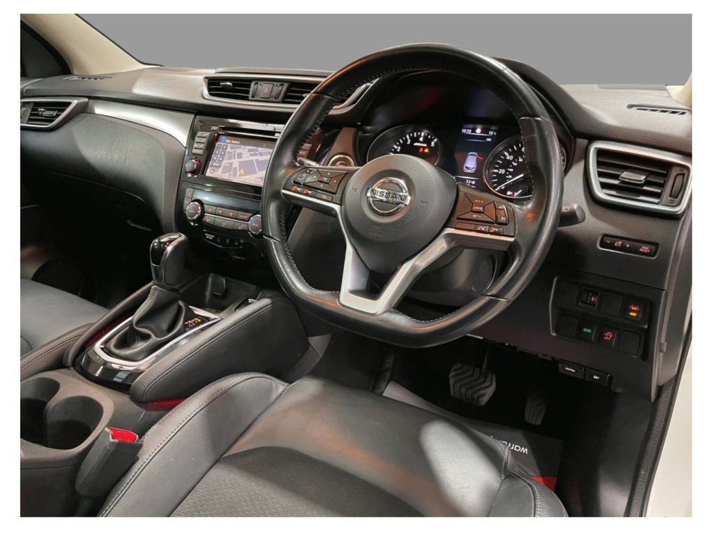 USED 2018 18 NISSAN QASHQAI 1.2 DIG-T N-Connecta SUV 5dr Petrol XTRON Euro 6 (s/s) (115 ps) PAN ROOF+360 CAMERA+NAV+P/LEATHER