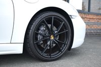 USED 2018 68 PORSCHE 718 BOXSTER 2.0T Convertible 2dr Petrol PDK Euro 6 (s/s) (300 ps) PTS WHITE / BOSE / PDLS / FSH
