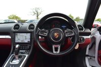 USED 2018 68 PORSCHE 718 BOXSTER 2.0T Convertible 2dr Petrol PDK Euro 6 (s/s) (300 ps) PTS WHITE / BOSE / PDLS / FSH