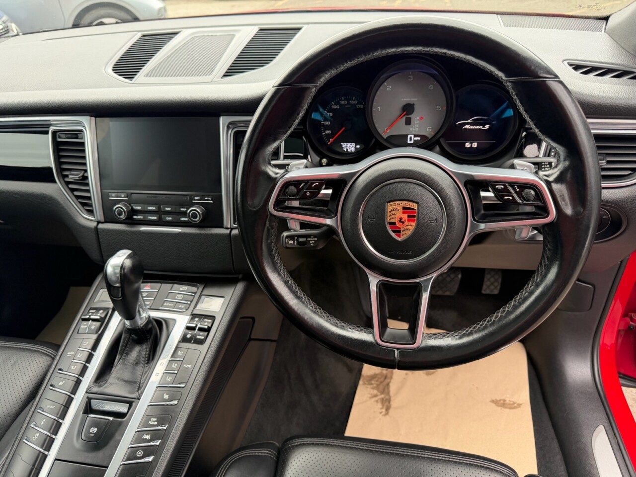 2017 PORSCHE MACAN 3.0 TD V6 S SUV 5dr Diesel PDK 4WD Euro 6 (s/s) (258 ps) - vehicle photo 13 for sale on PureCar