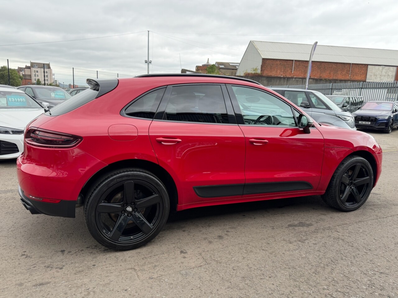 2017 PORSCHE MACAN 3.0 TD V6 S SUV 5dr Diesel PDK 4WD Euro 6 (s/s) (258 ps) - vehicle photo 5 for sale on PureCar
