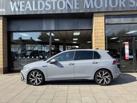 USED 2022 71 VOLKSWAGEN GOLF 1.5 eTSI MHEV R-Line Hatchback 5dr Petrol Hybrid DSG Euro 6 (s/s) (150 ps) Harman Kardon | Panoramic
