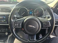 USED 2016 66 JAGUAR XE 2.0d Portfolio Saloon 4dr Diesel Auto AWD Euro 6 (s/s) (180 ps) Excellent condition low mileage