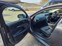 USED 2016 66 JAGUAR XE 2.0d Portfolio Saloon 4dr Diesel Auto AWD Euro 6 (s/s) (180 ps) Excellent condition low mileage