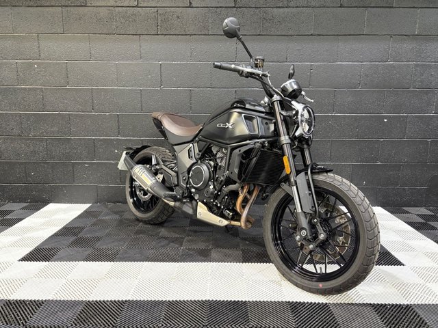 View our CFMOTO 700CL-X HERITAGE