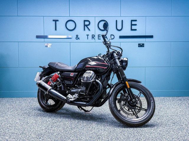 2024 24 Moto Guzzi V7 Stone 853 Special Edition 211 Miles Roadster/Retro 