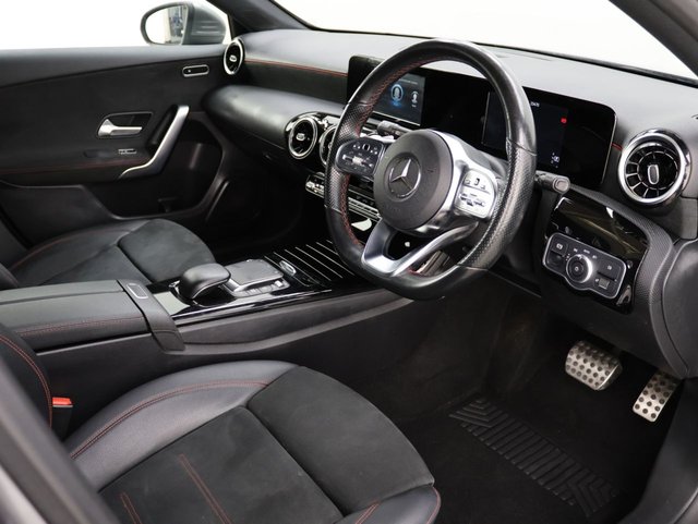 2020 Mercedes-Benz A Class 1.3L Amg Line 5dr - Photo 10