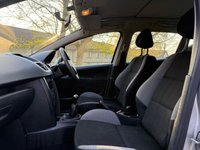 USED 2009 09 PEUGEOT 207 SW 1.6 HDi S Estate 5dr Diesel Manual (a/c) (119 g/km, 90 bhp) 