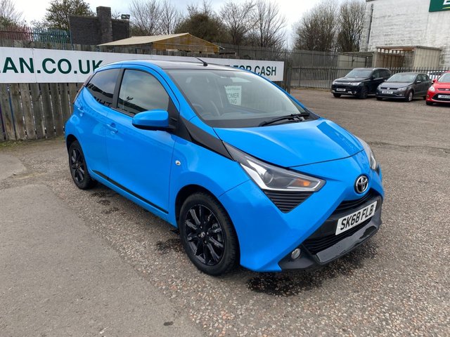 View our Toyota Aygo 1.0 VVT-i x-press Hatchback 5dr Petrol Manual Euro 6 (71 ps)