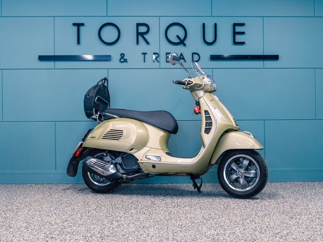 2022 72 Piaggio Vespa Gts 125 75th Anniversary Ltd Edition