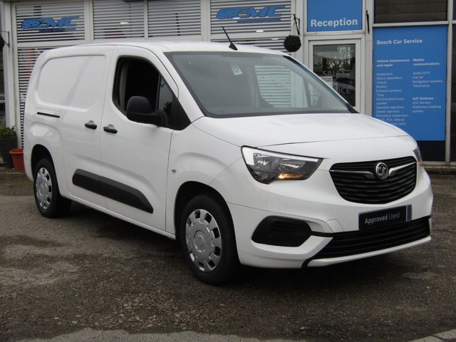 2020 70 Vauxhall Combo 1.5 Turbo D 2300 Sportive Panel Van 4dr Diesel Manual L2 H1 Euro 6 (s/s) (100 ps)