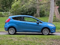 USED 2009 59 FORD FIESTA 1.4 Titanium Hatchback 3dr Petrol Manual (133 g/km, 94 bhp) 