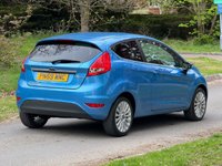 USED 2009 59 FORD FIESTA 1.4 Titanium Hatchback 3dr Petrol Manual (133 g/km, 94 bhp) 