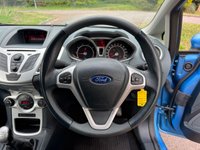 USED 2009 59 FORD FIESTA 1.4 Titanium Hatchback 3dr Petrol Manual (133 g/km, 94 bhp) 