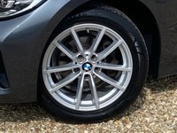 USED 2021 21 BMW 3 SERIES 2.0 318d MHT SE Touring 5dr Diesel Hybrid Auto Euro 6 (s/s) (150 ps) SE PLUS PACK