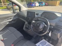 USED 2020 70 PEUGEOT PARTNER 1.5 BlueHDi 950 Professional Long Panel Van 6dr Diesel Manual LWB Euro 6 (s/s) (100 bhp) FRESH MOT & SERVICE, NO VAT!